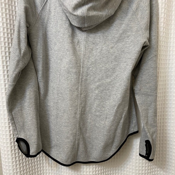 Grey Running Jacket - Picture 4 of 6